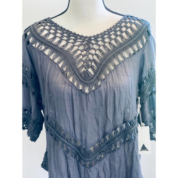 DREAMS Women's Prickly Pear Resale Party Blouse Half Sleeve Dark Gray Size S NWT - Picture 2 of 6